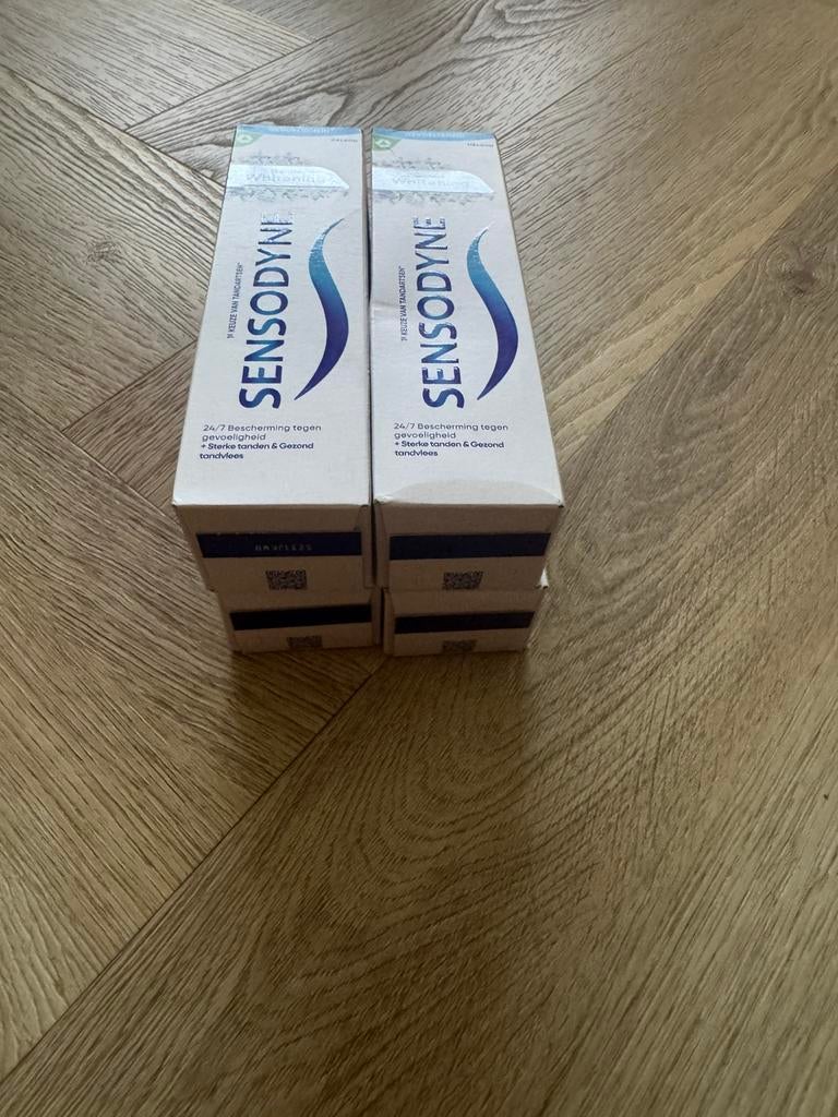 Nieuw 11 stuks verschillende Sensodyne tandpasta’s, Sieraden, Tassen en Uiterlijk, Uiterlijk | Mondverzorging, Ophalen of Verzenden