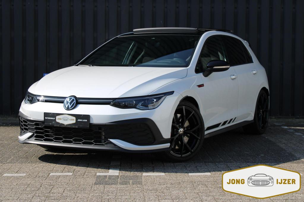Volkswagen Golf 2.0 TSI GTI CLUBSPORT PANO HARMAN KAR HUD, 4 cilinders, Wit, 300 pk, Bedrijf