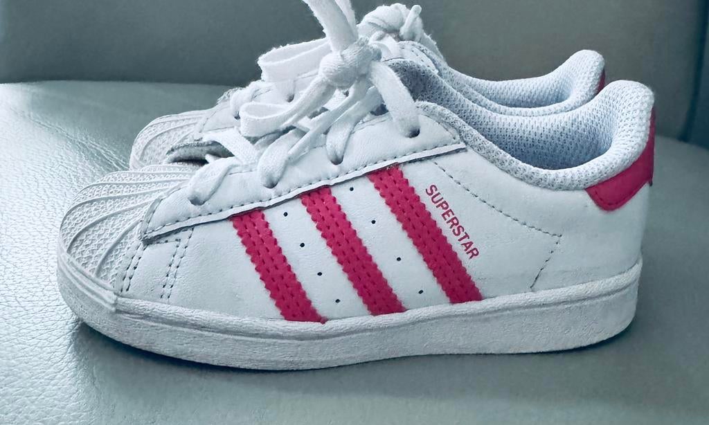 Adidas superstar 25, Meisje, Schoenen, Ophalen of Verzenden, Zo goed als nieuw