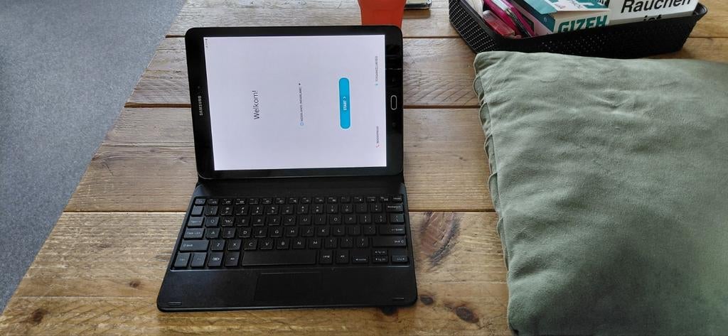 Samsung Galaxy Tab met hoes en toetsenbord, Computers en Software, Android Tablets, Ophalen of Verzenden, 10 inch
