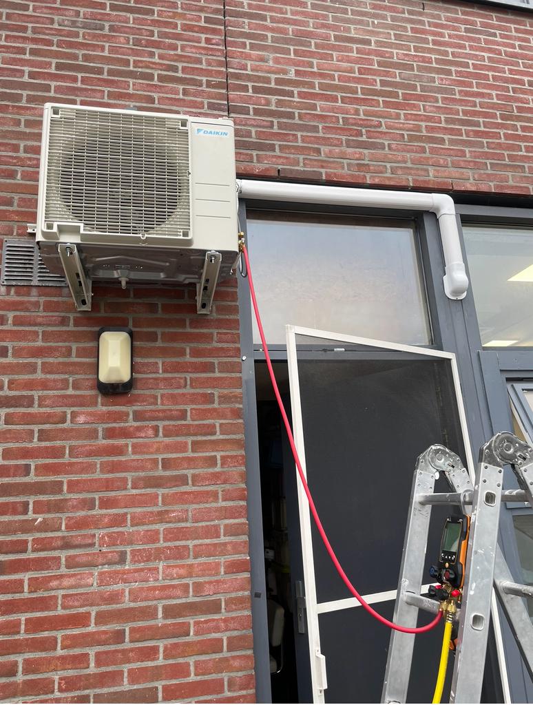 Airco Installatie & Onderhoud, Witgoed en Apparatuur, Airco's, Ophalen of Verzenden, Nieuw, Wandairco, 100 m³ of groter