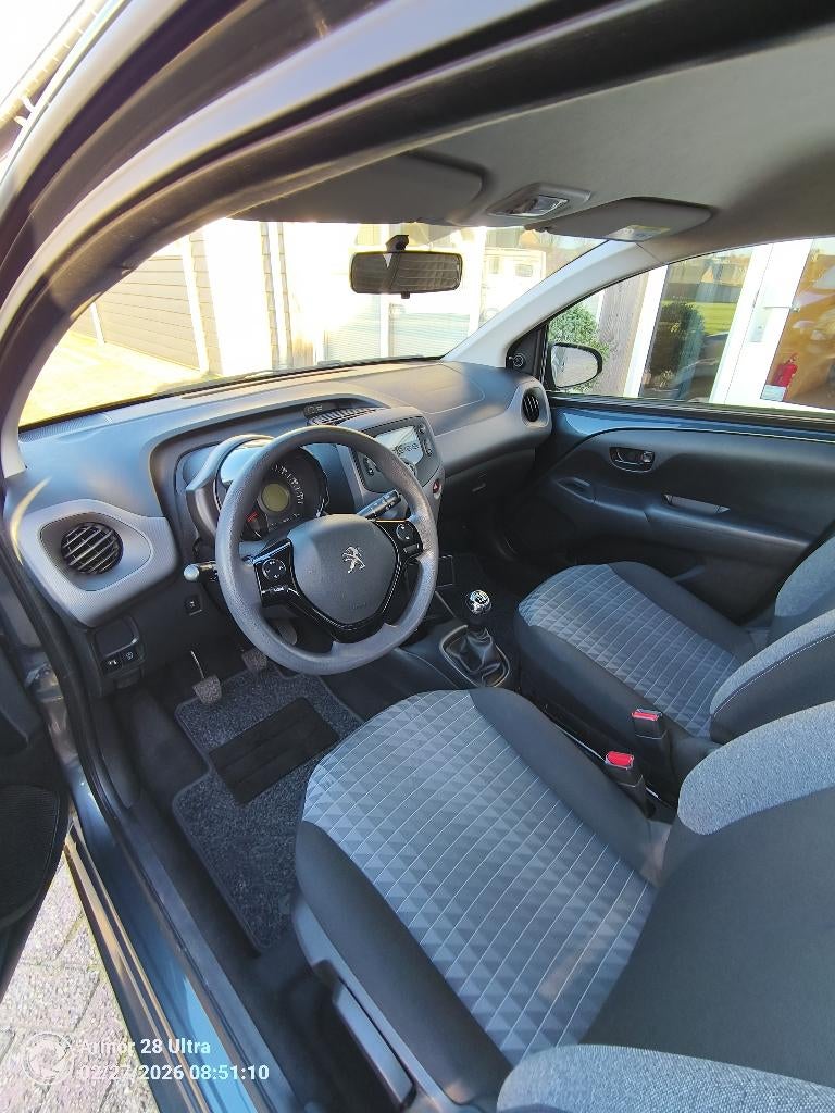 Peugeot 108 1.0 72pk 5 deurs airco / camera / 4 seizoenen, Stof, Origineel Nederlands, Bedrijf, Handgeschakeld