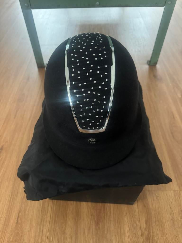 Horze Solara II 2 glittercap cap met glitters z.g.a.n maat S, Ophalen, Dressuur, Zo goed als nieuw, Dames