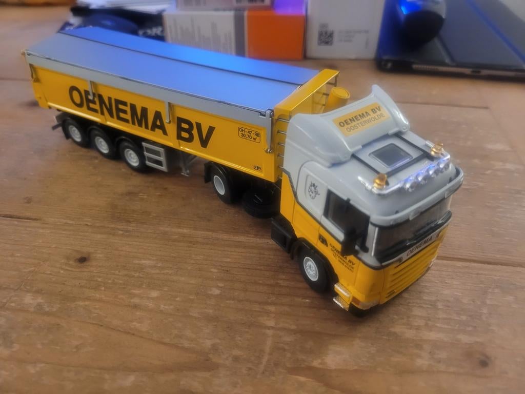 Scania oenema, Hobby en Vrije tijd, Modelauto's | 1:50, T, T, Zo goed als nieuw, Tekno