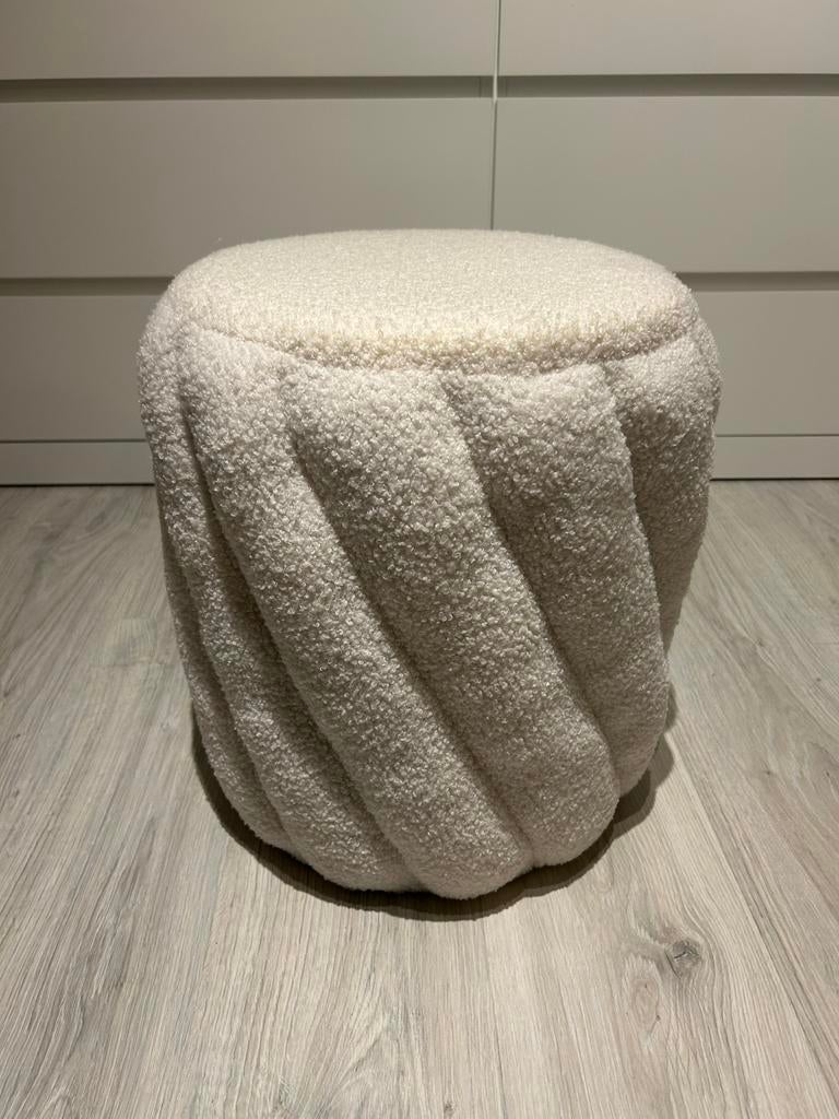 Poef, Huis en Inrichting, Banken | Voetenbanken en Poefen, Ophalen, Minder dan 50 cm, Rond, Nieuw