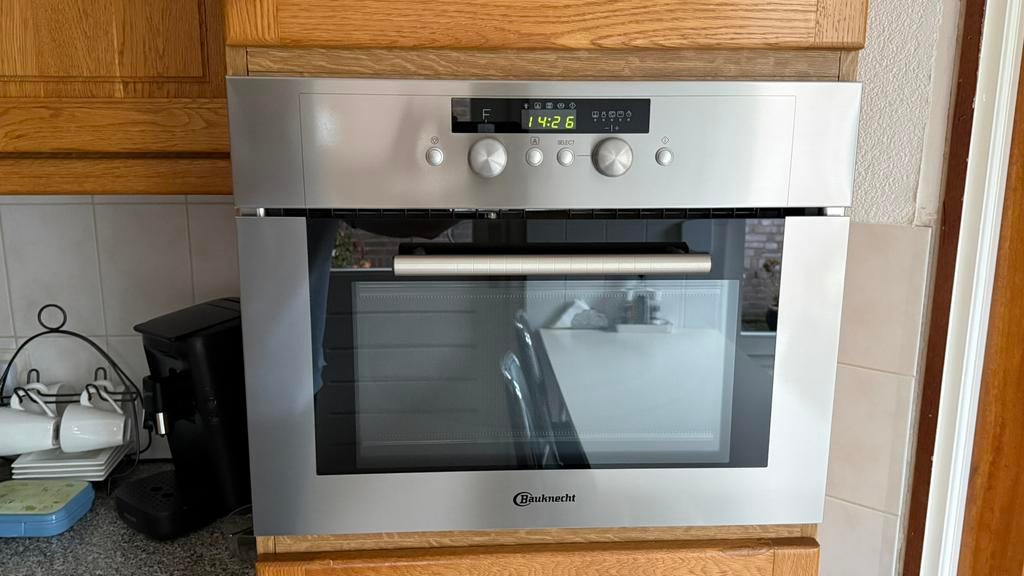 Bauknecht Combimagnetron is niet meer te koop., Witgoed en Apparatuur, Magnetrons, Gebruikt, Inbouw, Combimagnetron, 45 tot 60 cm