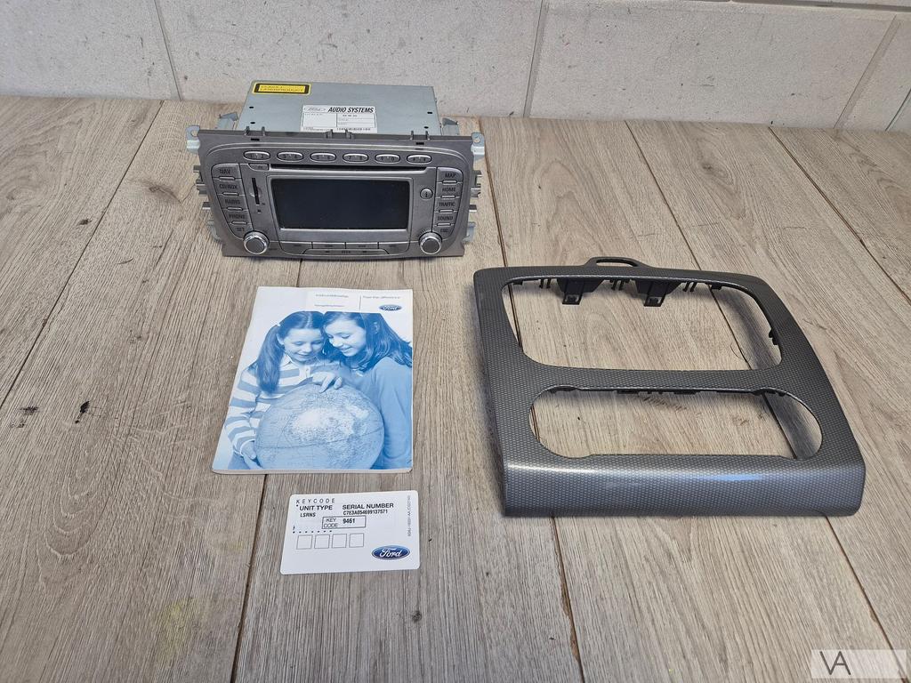 Ford Focus 2 2007 - 2011 radio navigatie +frame 8m5t18k931gd, Gebruikt, -, -, Ophalen of Verzenden