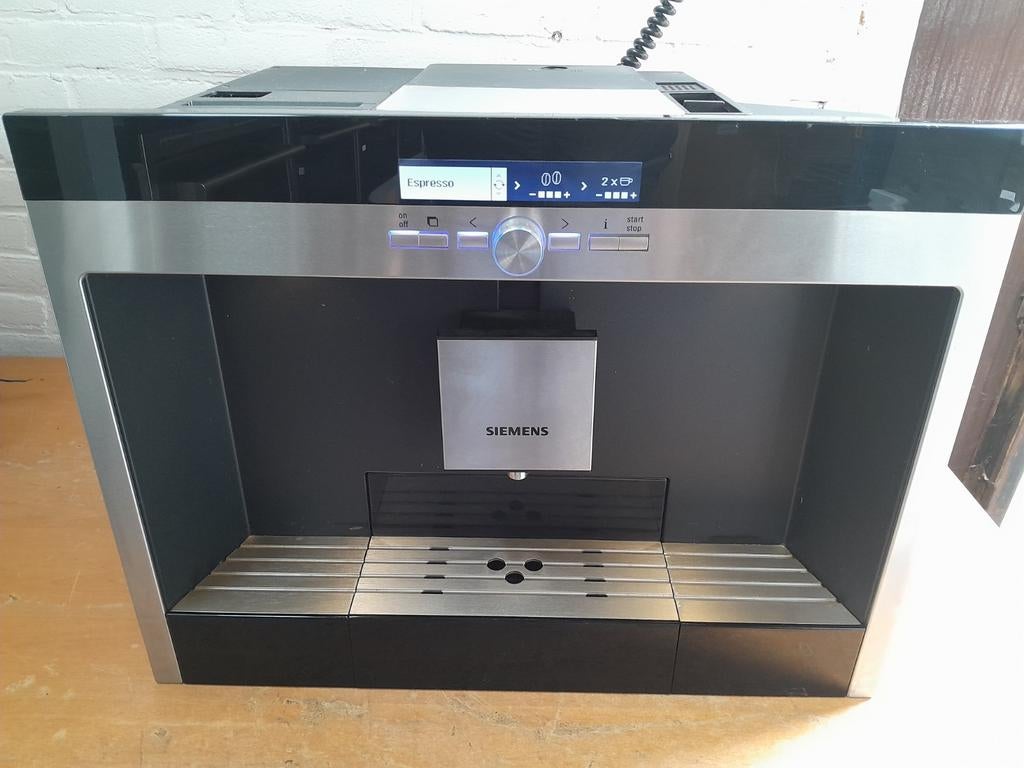 NETTE SIEMENS TK76k572 INBOUW KOFFIEAUTOMAAT TE KOOP, Witgoed en Apparatuur, Gebruikt, Info@siemens.nl, 10 kopjes of meer, Koffiemachine