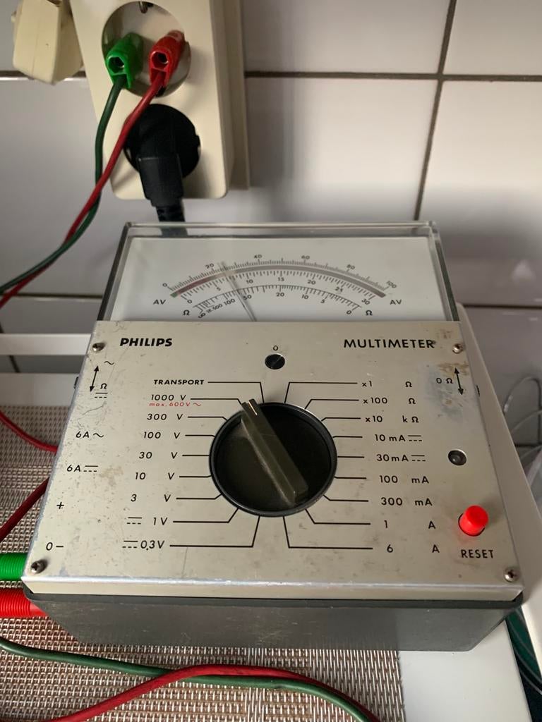 Vintage analoog multimeter(Philips), Ophalen of Verzenden, Zo goed als nieuw, Multimeter