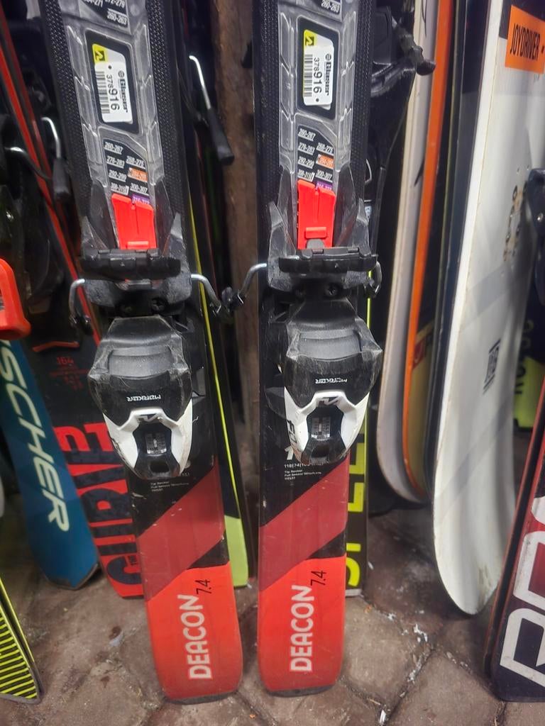 154cm VOLKL DEACON 74 CARVE SKIS, Overige merken, 160 tot 180 cm, Ophalen of Verzenden, Zo goed als nieuw