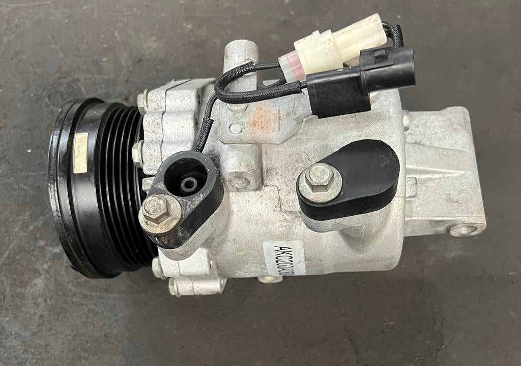 Airco Compressor Mitsubishi colt 2004-2012, Ophalen, Nieuw, Mitsubishi