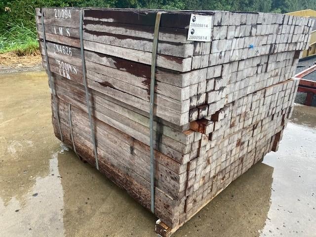 Angelim Vermelho piketpaaltjes 4x4 a 120cm met punt, Tuin en Terras, Ophalen, Palen, Nieuw, Hardhout