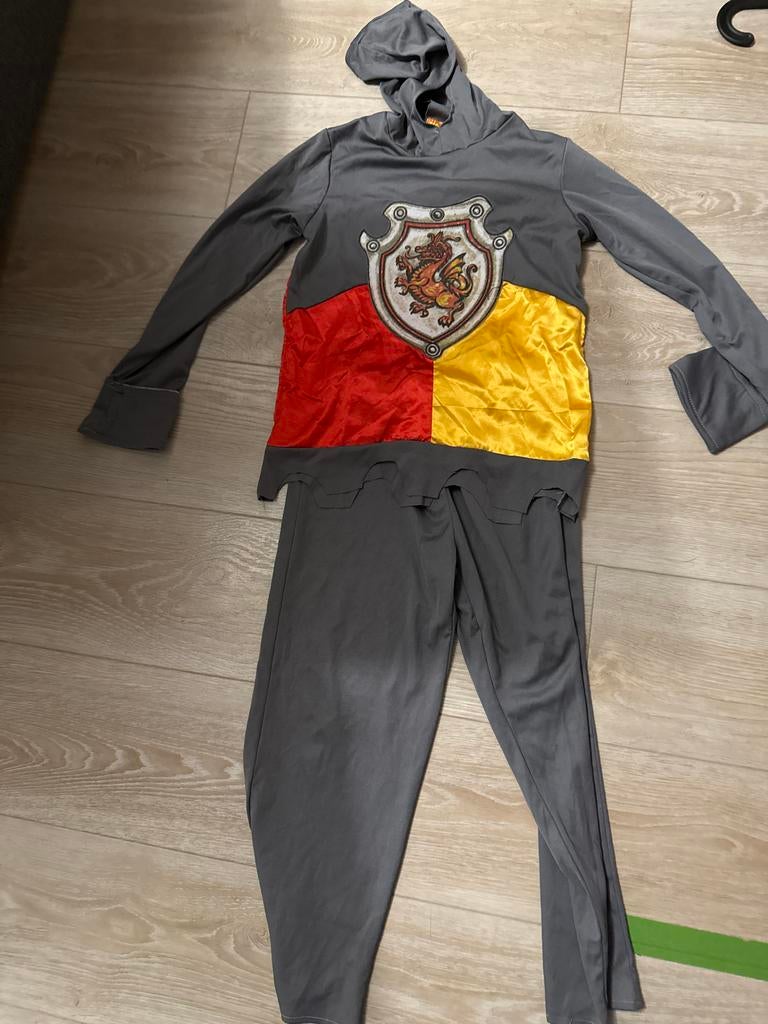 Ridderpak Carnaval Maat 128, Ophalen of Verzenden, Gebruikt, 122 t/m 128, Jongen