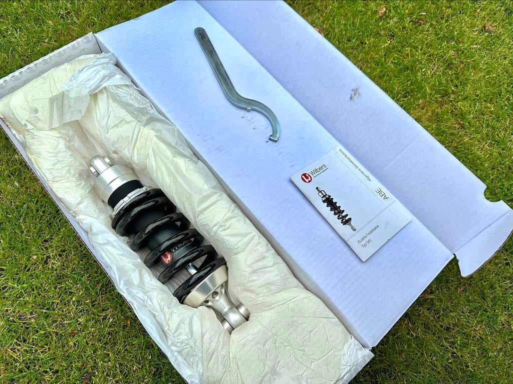 Honda XADV 750 Wilbers verlaging schokdemper achter TWV €650, Ophalen of Verzenden, Gebruikt