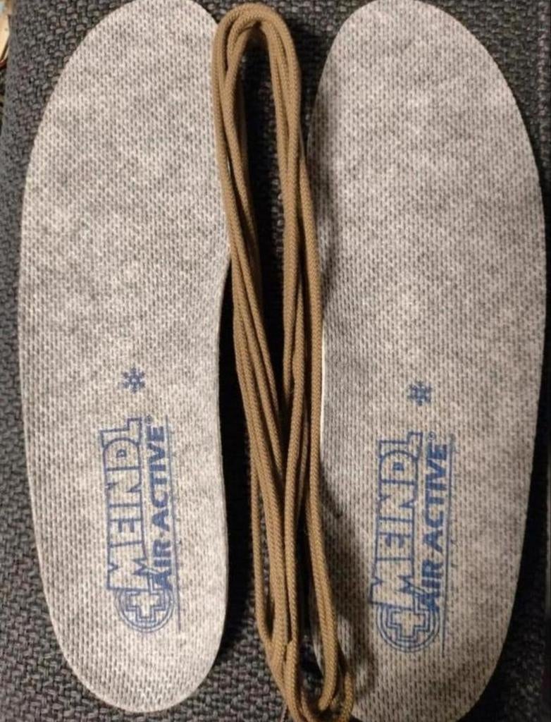 Meindl Paar Veters met Zolen ( Nieuw/ maat: 43/44/46), Ophalen of Verzenden, Nieuw, Schoenen