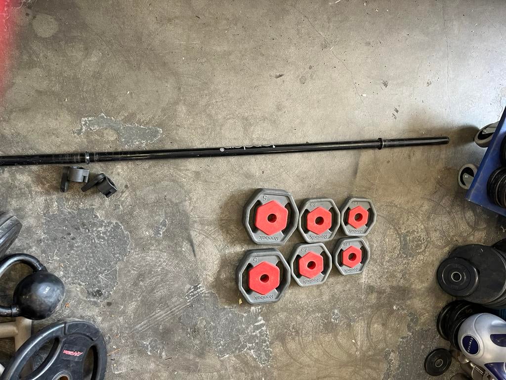 Reebok rep bodypump  set stang met schijven, Sport en Fitness, Gebruikt, Ophalen of Verzenden, Rep set, Reebok