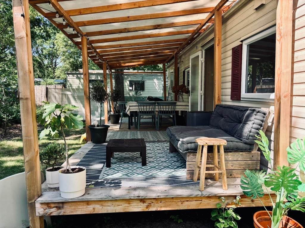 Heerlijke stacaravan op Camping Bakkum te huur