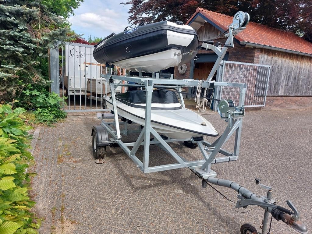 Uniek setje met dubbeldeks trailer met rubberboot, Ophalen, Zo goed als nieuw, Minder dan 10 pk, Tot 6 meter