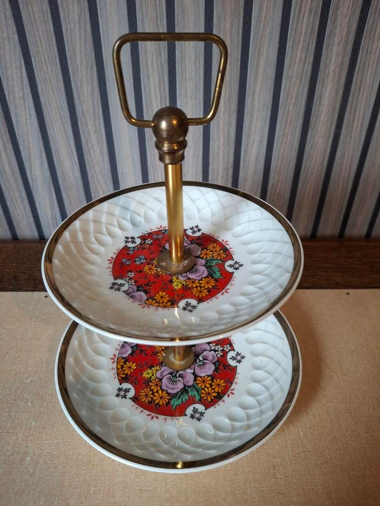 Vintage etagere, Ophalen of Verzenden, Zo goed als nieuw