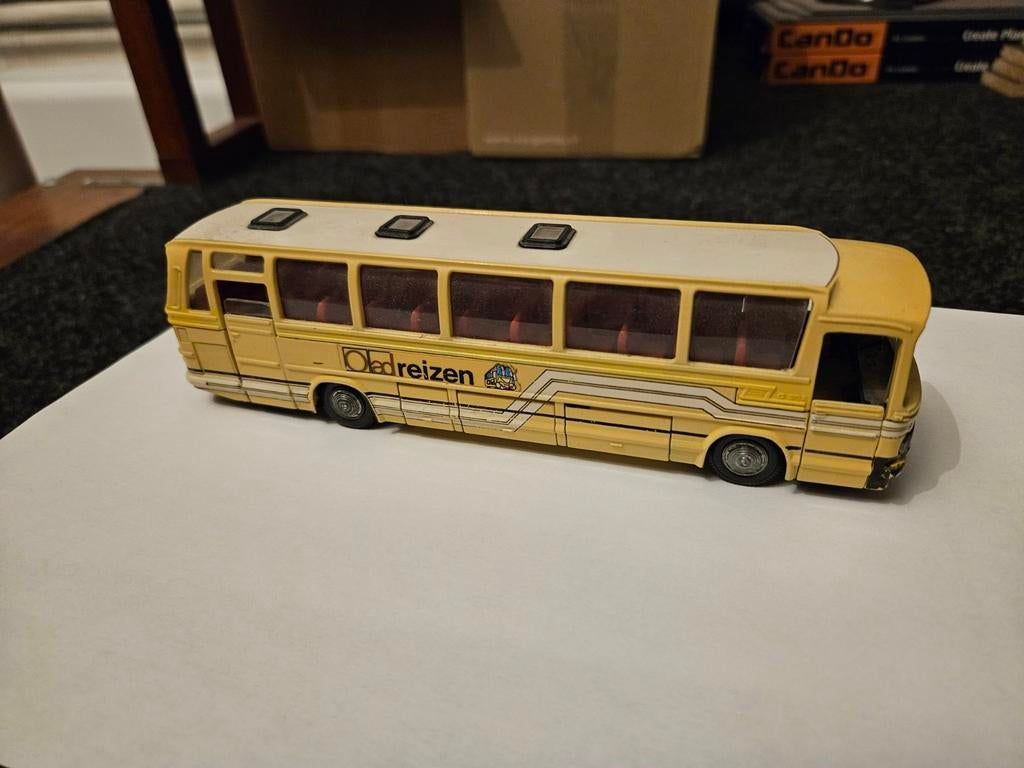 Tekno Mercedes Benz OAD Touringcar Bus 1/50, Ophalen of Verzenden, Zo goed als nieuw, Bus of Vrachtwagen, Tekno