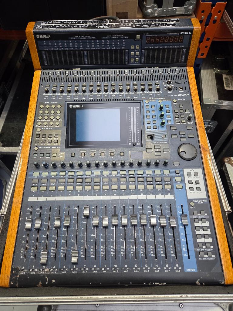 Diverse Yamaha digitale mixers en toebehoren, Muziek en Instrumenten, Mengpanelen, Ophalen, Gebruikt, Microfooningang, Yamaha