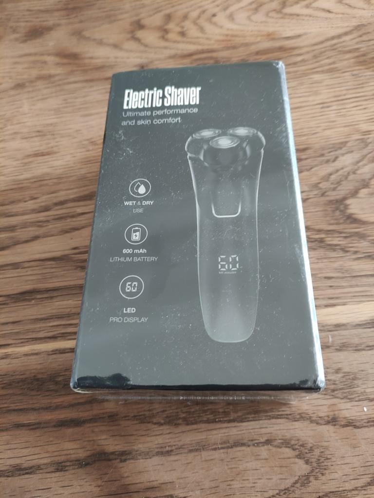 Elektrisch scheerapparaat - Nieuw in doos, Scheren en Epileren, Nieuw, Unknown@example.com, Unknown