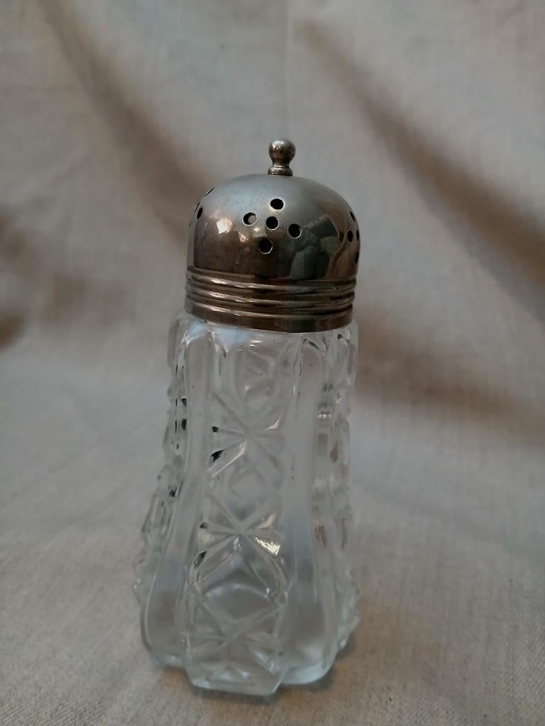 Antieke poedersuiker, suiker strooier, Ophalen of Verzenden