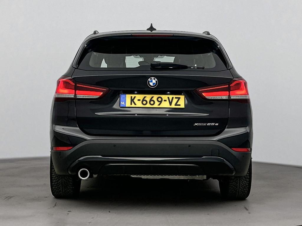 BMW X1 xDrive25e High Executive 220PK | Automaat | Head-Up D, Lichtsensor, Gebruikt, Zwart, Bedrijf