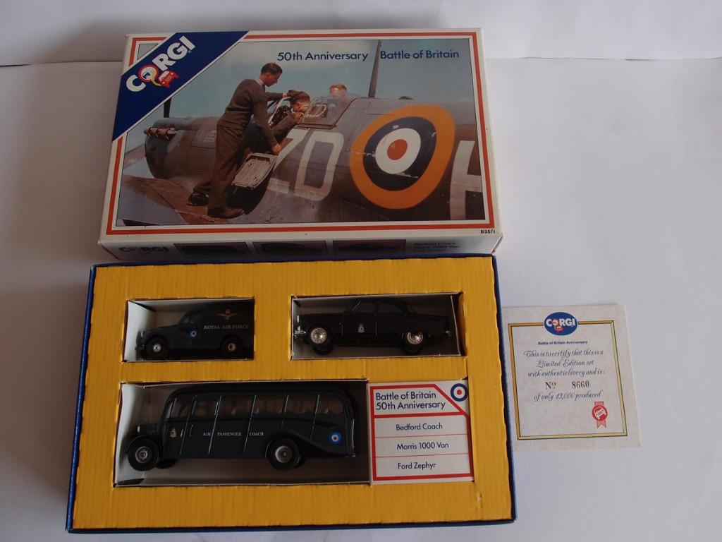 Oude Corgi 50th Anniversary Battle of Britain in Doos, 1/43, Ophalen of Verzenden, Zo goed als nieuw, Auto, Corgi