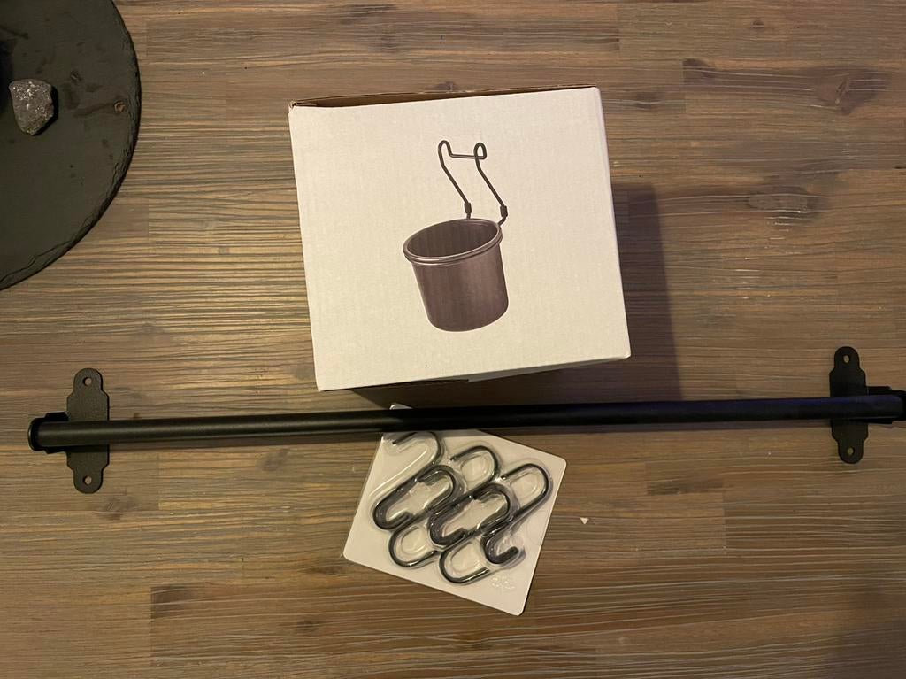 IKEA HULTARP en ophangerail + haakjes, Ophalen of Verzenden, Zo goed als nieuw