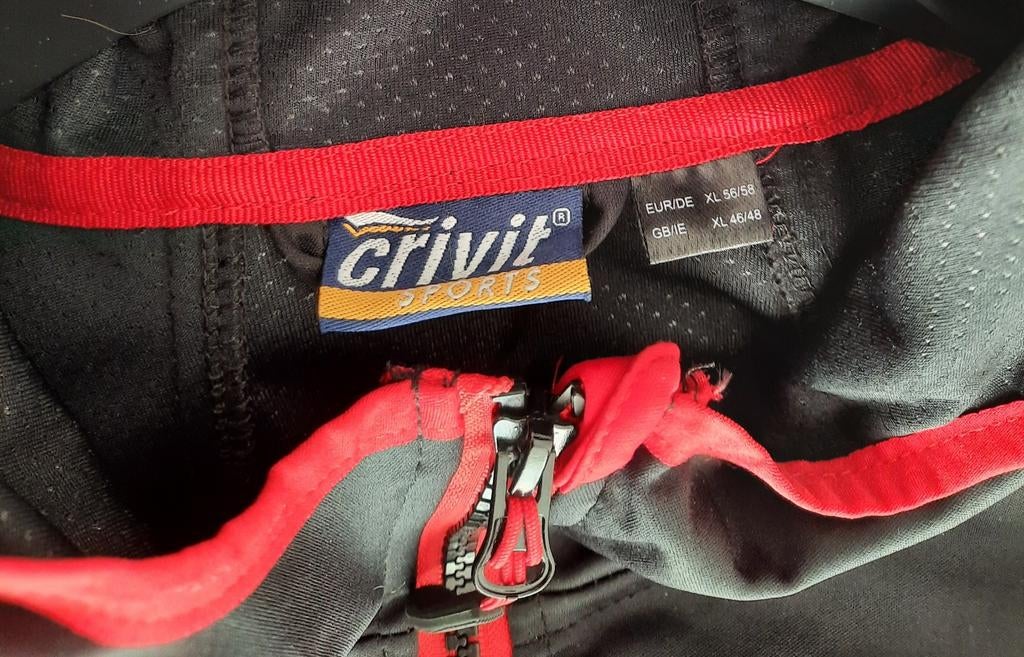 Kleurecht Crivit sportjack mt XL, Zwart, Maat 56/58 (XL), Ophalen of Verzenden, Zo goed als nieuw