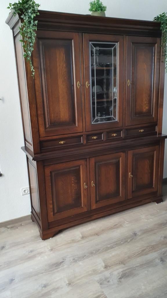 Buffetkast donker eiken patinee, Ophalen