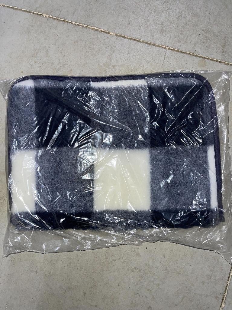 Beeztees | Vetbed - Hondenbench - Van 15 Voor 9, Nieuw, Ophalen of Verzenden