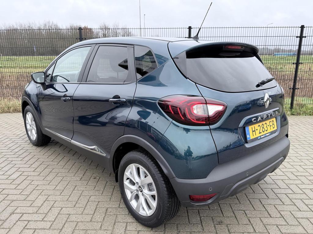 Renault Captur 0.9 TCe Limited | NAV | keyless| Carplay | LM, Voorwielaandrijving, 898 cc, Stof, Gebruikt