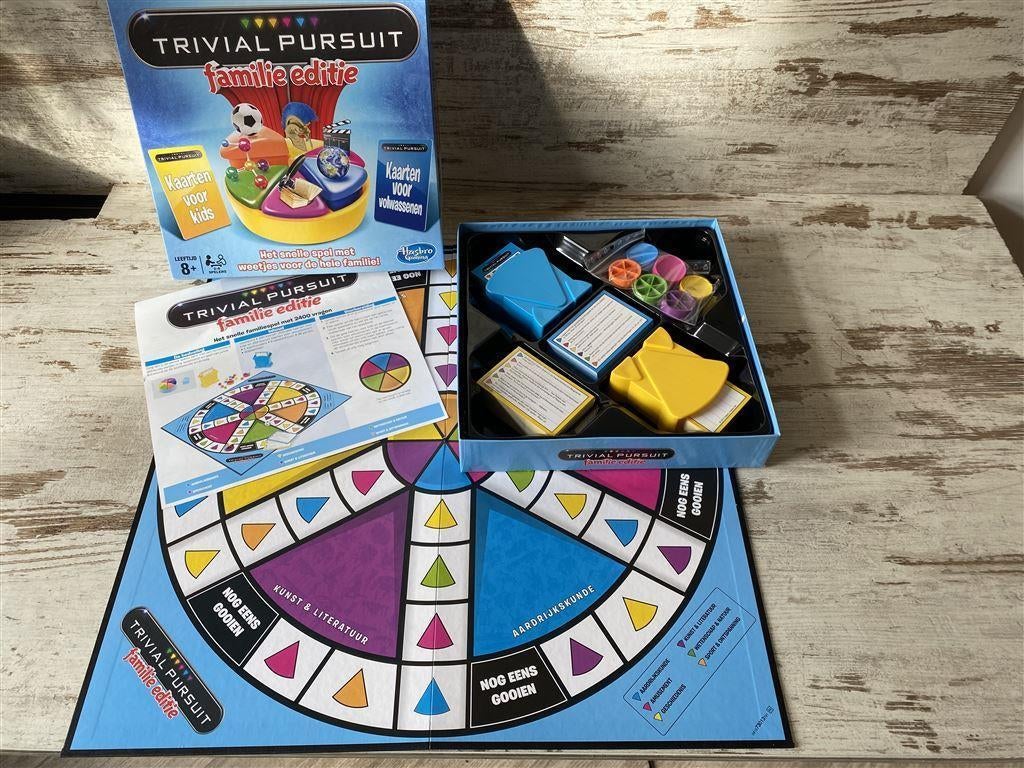 Trivial Pursuit Familie editie kids-volwassenen [s44]