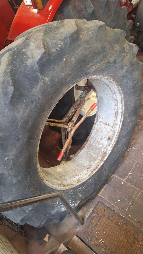 GRATIS 18.4 r38 banden 480/70r38, Ophalen of Verzenden