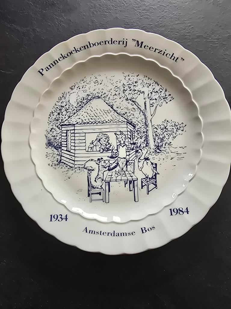 Gedecoreerd bord Pannekoekenboerderij Meerzicht, Antiek en Kunst, Antiek | Wandborden en Tegels, Ophalen