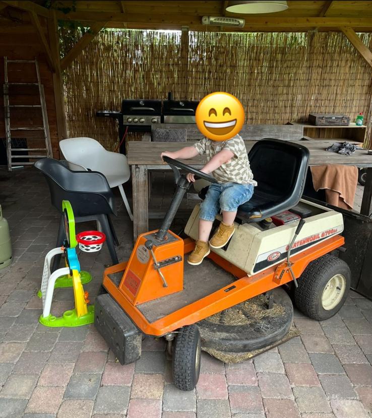 Zitmaaier met opvangbak, Tuin en Terras, Zitmaaiers, Ophalen, Gebruikt, Versnellingen, Minder dan 90 cm