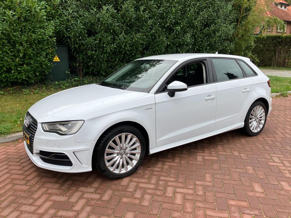 Audi A3 Sportback 1.4 e-tron Ambition Pro Line plus alcantar, 8 kWh, Gebruikt, 4 cilinders, 150 pk