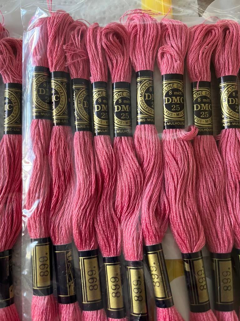 Borduurgaren DMC Mouline Special, Ophalen of Verzenden, Nieuw, Borduurgaren of Zijde