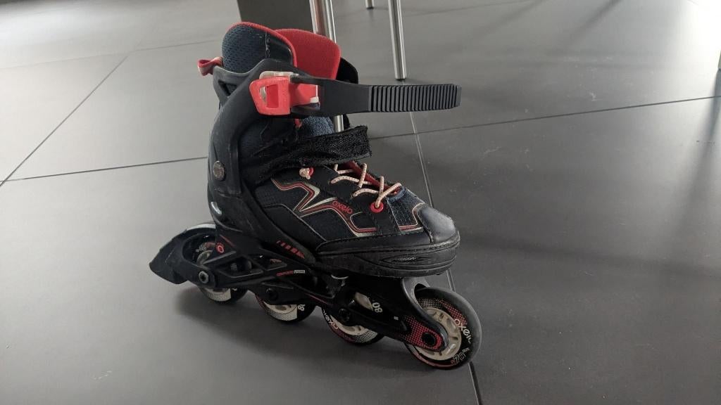 Oxelo skeelers, Sport en Fitness, Skeelers, Gebruikt, Inline skates 4 wielen, Overige merken, Kinderen, Verstelbaar, Ophalen