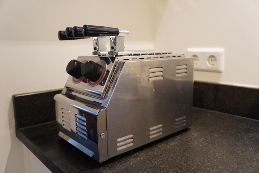stilfer tosti-apparaat, Witgoed en Apparatuur, Ophalen of Verzenden, Zo goed als nieuw, Uitneembare kruimellade