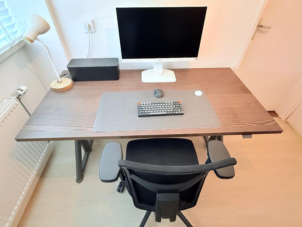 Idåsen zit-sta bureau - 160cmx80cm - electrisch verstelbaar!, Ophalen, In hoogte verstelbaar, Zo goed als nieuw, Stabureau