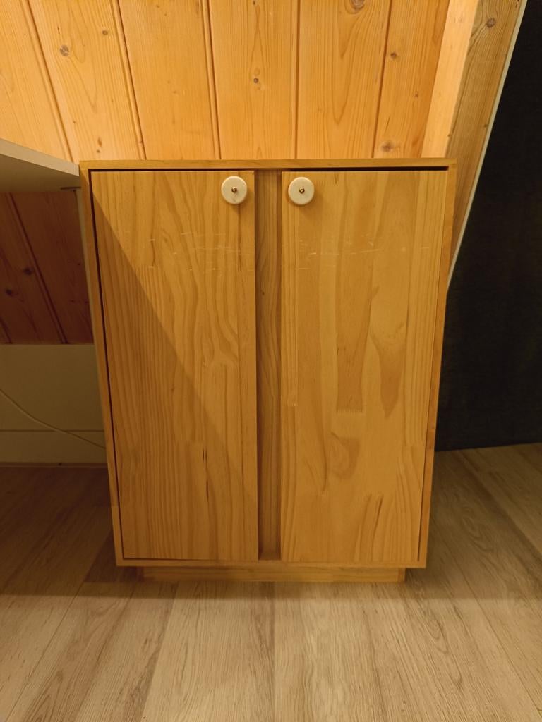 GRATIS kast, Ophalen of Verzenden