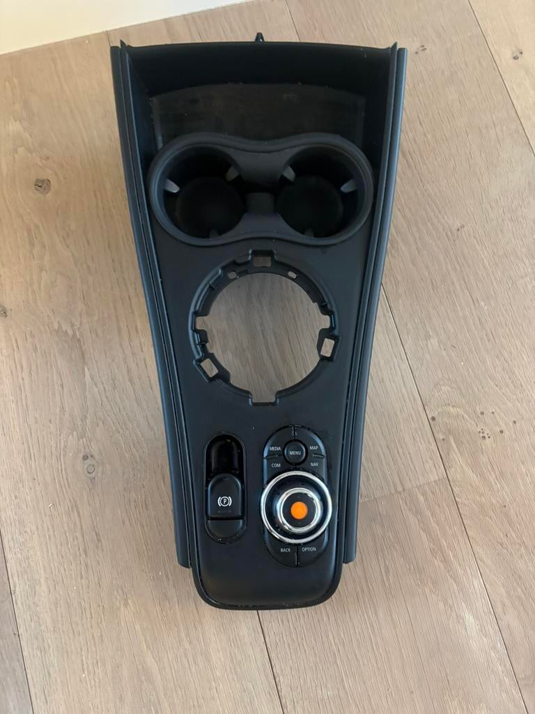 Mini countryman f60 bekerhoider  2021, Auto-onderdelen, Ophalen of Verzenden, Mini