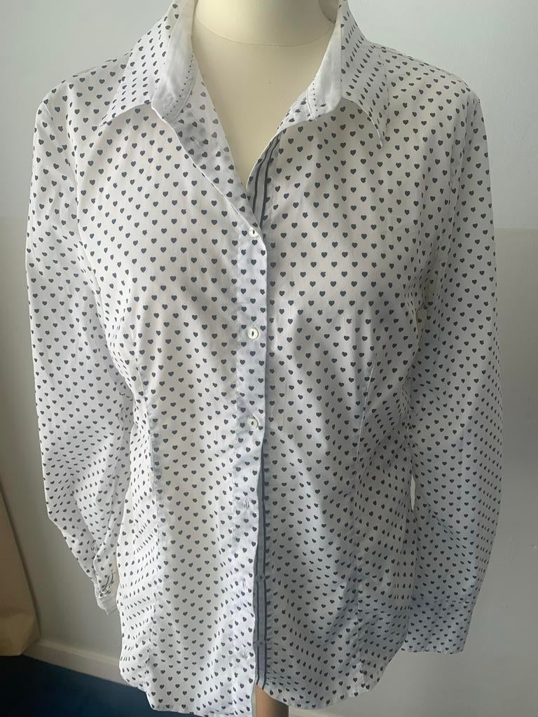 Marccain blouse met hartjes, Ophalen of Verzenden, Zo goed als nieuw, Maat 38/40 (M), Wit