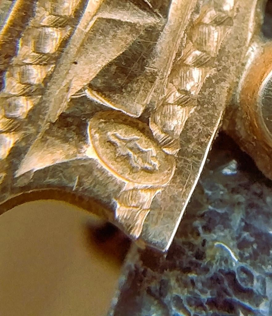 Bijbel met groot gouden slot, 1884, Antiek en Kunst, Antiek | Boeken en Bijbels, Verzenden, Bijbel