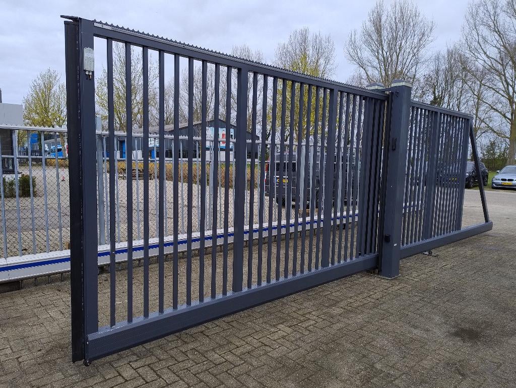 schuifpoort schuifhek ABC aluminium 9m lang, 7m. doorgang, Ophalen, 200 cm of meer, Schuifpoort, Aluminium