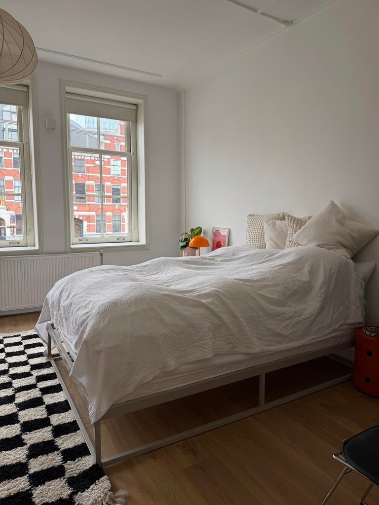 Comfortabel bed 140x200 met matras en topper, Ophalen, Tweepersoons, 140 cm, Zo goed als nieuw