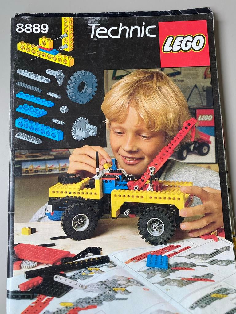 Lego handleidingen 8889, 8860 en catalogus 1987, Ophalen of Verzenden, Gebruikt, Losse stenen, Lego